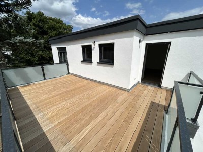 3½  Zimmerwohnung OG eines Bungalow - große Dachterrasse  - Kirchheim Teck
