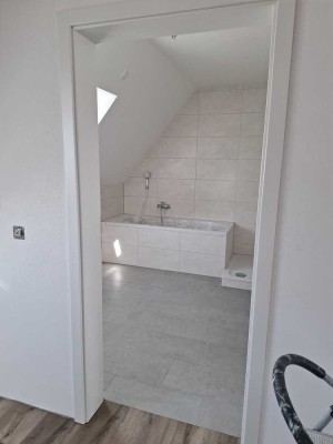 Attraktive 3,5-Zimmer-Dachgeschosswohnung mit Balkon und EBK in Weikersheim