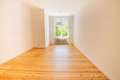 Lebensgefühl Mitte: Bezugsfreie 2-Zimmerwohnung im begehrten Scheunenviertel