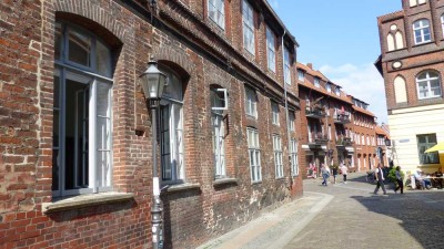 Exklusive 2-Zimmer-Loft-Wohnung mitten in der Lüneburger-Altstadt mit eigener Terrasse