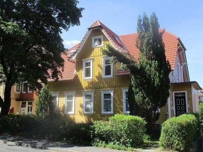 Zentrale DG-Wohnung in Uni nähe.