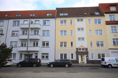 Schöne 1-Zimmer-Wohnung im beliebten Jahnschulviertel in ruhiger Wohnlage (Dachgeschoss)