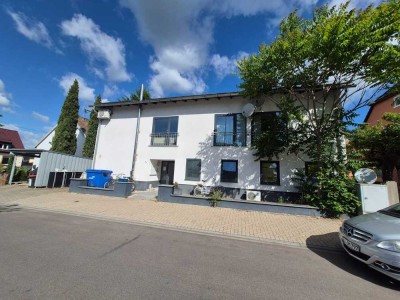 Modernes Mehrfamilienhaus als Renditeobjekt