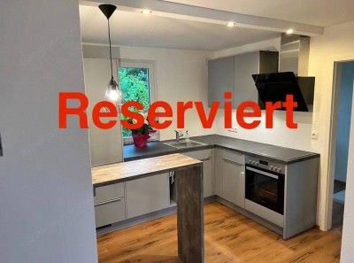 **RESERVIERT** Erstklassig sanierte 2-Zimmer-Wohnung mit Garten in Gisingen