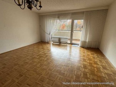 Gepflegte 3-Zimmerwohnung mit großem Balkon und Waldblick in Bieber West