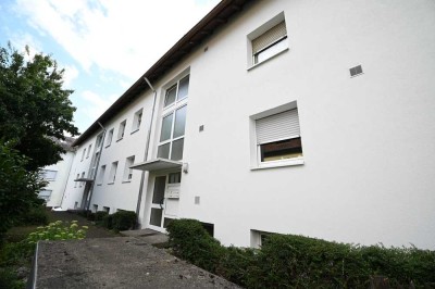 Super Dachgeschosswohnung, Dachterrasse, Küche - ohne CO2 Steuerabzocke