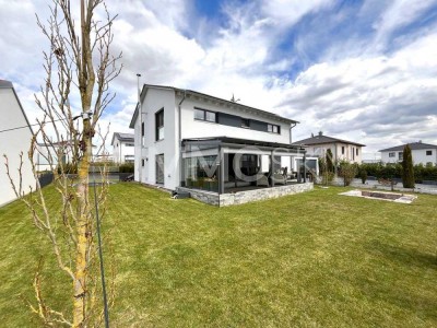 Modernes KfW-40 Plus-Haus – nachhaltig, effizient familienfreundlich!