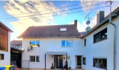 Idyllisches Mehrfamilienhaus in ruhiger Lage in 53909 Zülpich-Schwerfen