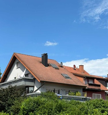 Der Sonne so nah, schöne DG Wohnung / Mansarde