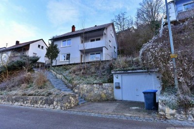 Ihr neues Zuhause - Wohnen mit Weitblick in ruhiger Hanglage