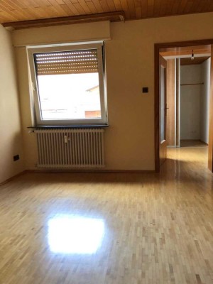 Großzügige 4,5-Zimmer Wohnung mit Balkon