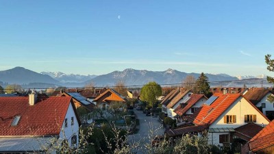 Alpenpanorama! 3-Zimmer-DG-Wohnung
