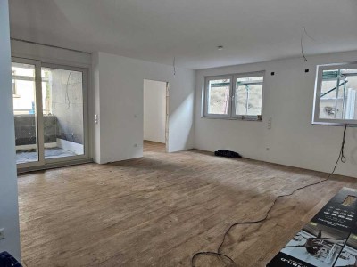 Erstbezug / 2 und 4 Zimmer-Wohnung zu vermieten