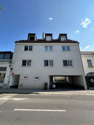 Schöne 3-Raum-Maisonette-Wohnung mit EBK und Balkon in Brunn am Gebirge