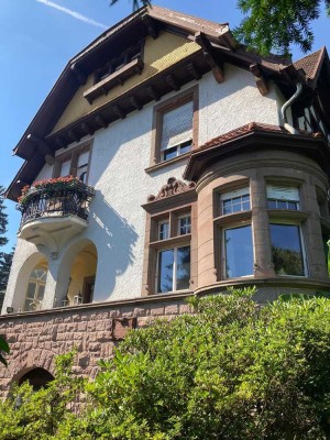 Teilmöblierte 3-Zimmer Wohnung in Jugendstilvilla in Baden-Baden