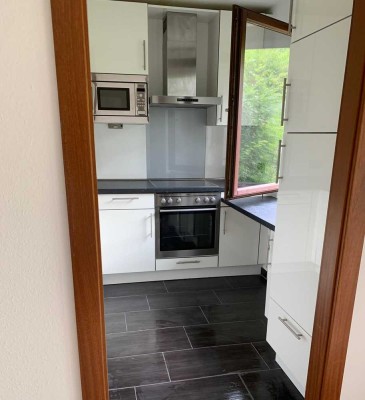 Schöne neu renovierte 2 Zimmer Wohnung im Herzen von Sindelfingen zu vermieten