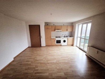 1,5-Raum-Wohnung mit Balkon und Einbauküche sucht neuen Mieter!