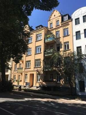 Kapitalanlage - Wohnung im Jugendstilhaus - saniert und mit Balkon