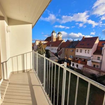 Mit Blick auf die Nikolaikirche