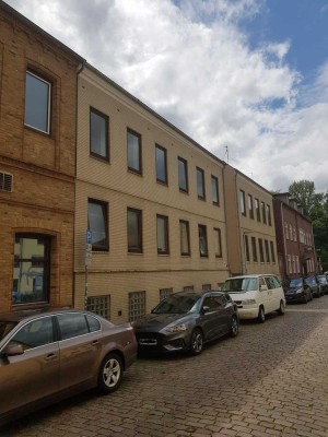 2 zimmer Wohnung in Stadt und Hafennähe