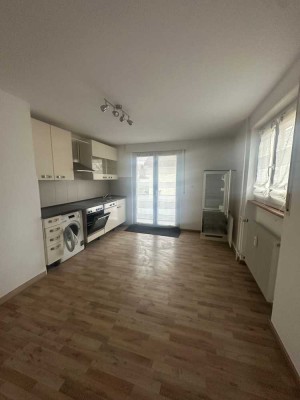 3 Zimmerwohnung in Singen-Nordstadt mit Terrasse und Balkon