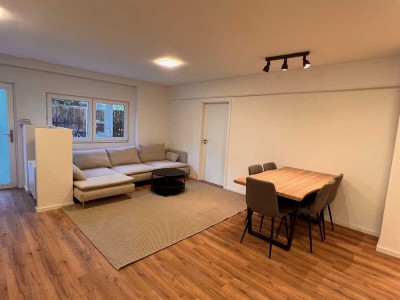 Tolles WG Zimmer für Studenten in Uninähe // Great shared apartment room for students close to Univ.
