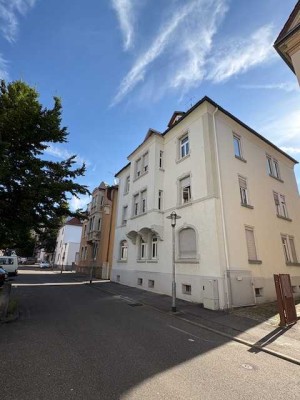 Esslingen Zentrumsnah Wohnen im Altbaucharme mit 2 Balkone- Stellplatz