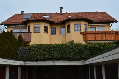 Für Kapitalanleger oder Eigennutzer: 3 Zimmer Wohnung mit Terrasse und Garten in Gebersheim.