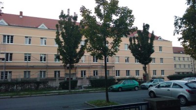 Ideale WG Wohnung Balkon vor Küche
