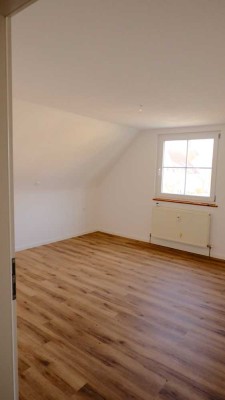 Helle 3-Zimmer Dachgeschosswohnung in Salem