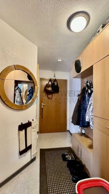 Nur für Kapitalanleger! 2-Zimmer-Wohnung mit Balkon und TG-Stellplatz in ruhiger Lage von Plochingen