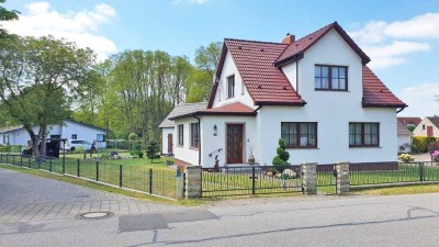 Einfamilienhaus mit Nebengelass und gepflegtem Grundstück im Ostseebad Trassenheide