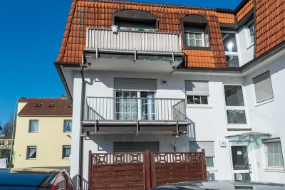 Top Lage! Für gehobene Ansprüche: 2-Zimmer-Wohnung, Balkon, EBK, TG in Bad Vilbel