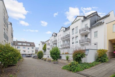Modern & frisch renoviert: 2-Zimmer-Wohnung mit Terrasse und Balkon in Beuel-Mitte