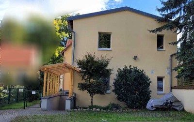 1640 € - 116 m² - 3.0 Zi.