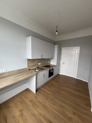 Altbau trifft Moderne - Wohnen in kernsanierter Altbauwohnung