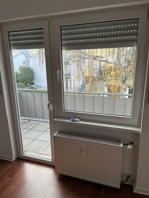 Bad Nauheim: Neu sanierte 2-Zimmerwohnung mit Balkon