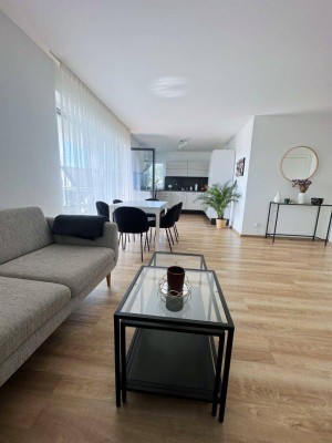 Moderne 3-Zimmer-Wohnung in St. Martin: Balkon und zwei Stellplätze!