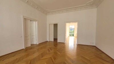 Bezugsfreie 3,5 Zimmer Wohnung im Waldstraßenviertel