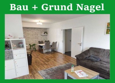 Neuwertige Erdgeschosswohnung mit Terrasse, Garten, Garage, Aufzug etc. im Zentrum