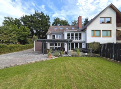 Tolle Doppelhaushälfte* in ruhiger Hanglage auf 3600m² Grundstück