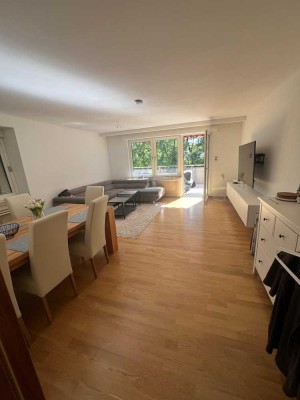 Stilvolle 3-Zimmer-EG-Wohnung mit Balkon und GARTEN in begehrter Lage