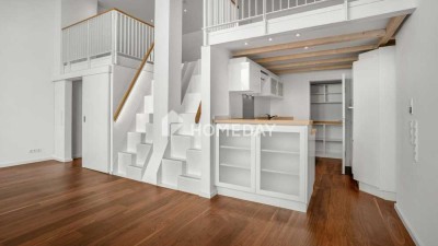 Historischer Blickfang – Maisonette mit Sichtziegelwand