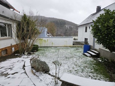 Attraktive und sanierte 3-Zimmer-Wohnung mit Balkon in Biedenkopf