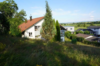 Außergewöhnlich Wohnen auf großem Grund mit Bauplatz und Panoramablick  in Leutkirch/Diepoldshofen