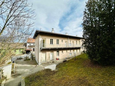 Schöne 2 Zimmerwohnung im Grünen