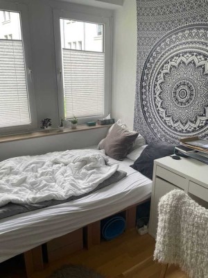 modernisierte 2 Zimmer Wohnung - gerne an Studenten  - nähe FH (H55-2LM) E0149