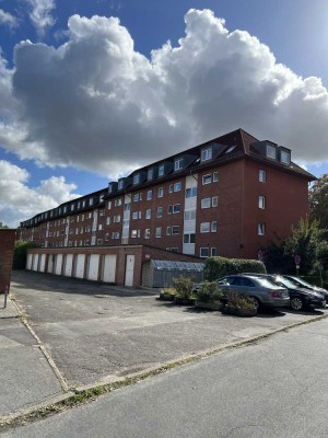 Kapitalanleger aufgepasst! Vermietete 2-Zimmer Wohnung mit idyllischem Ausblick inklusive Dachboden