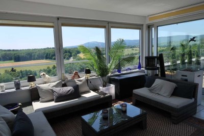 ***Penthouse mit traumhaft schönem Panoramablick, Dachterrasse, Garage & barrierefrei***
