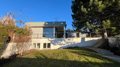 WOHNEN mit WEIT-BLICK 
LEBEN am bevorzugten Ostufer - 82335 BERG Starnberger See